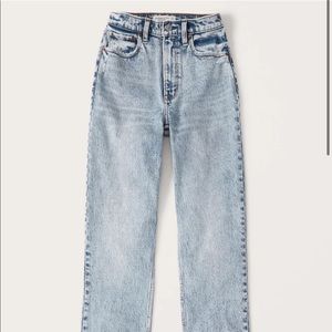 Abercrombie 90s Ultra High Rise Acid Wash Jeans